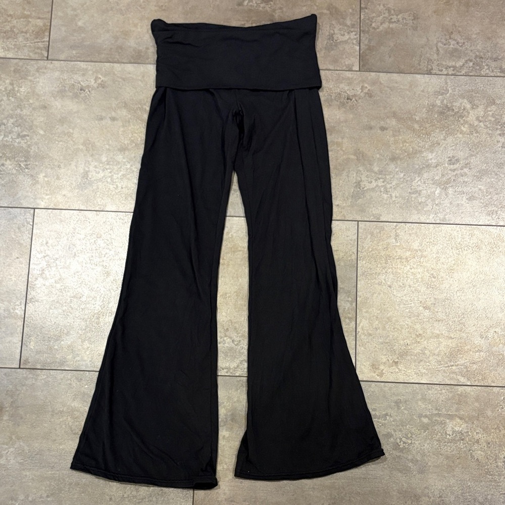 Kimberly Women's Black Foldover Flared Pants